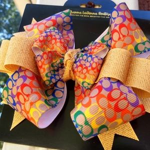 Hair bows
